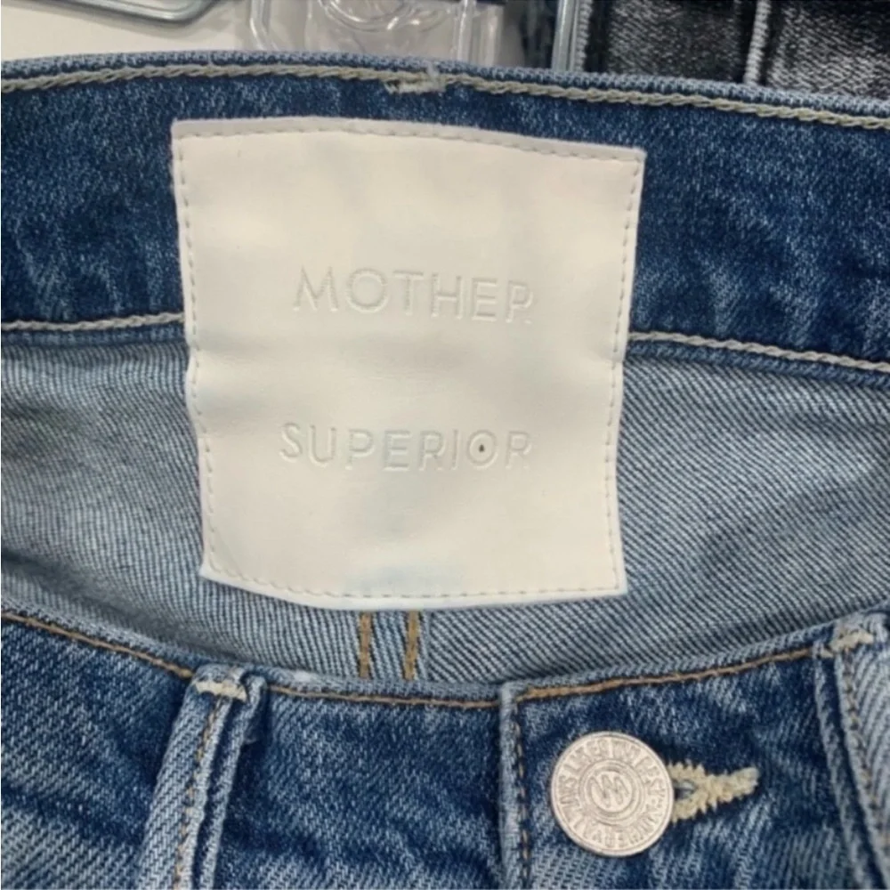 ✅ Mother SUPERIOR Jeans The Hustler Flood Fray in Beer Me